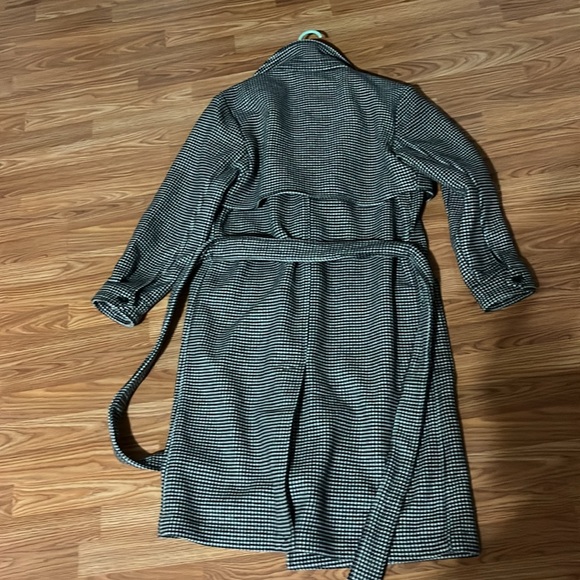 Abercrombie wool coat with tie size M - Picture 3 of 3